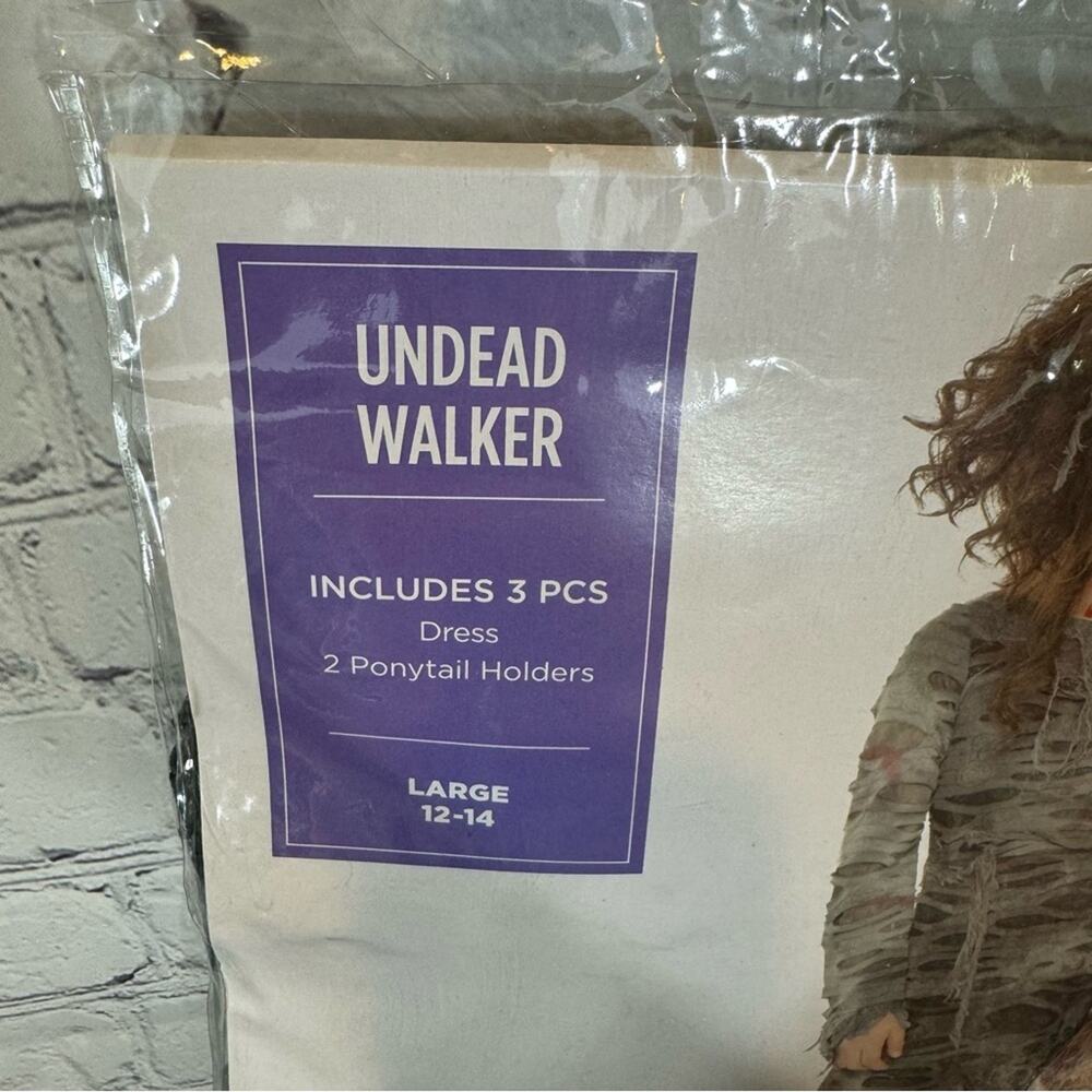 Undead Walker Zombie Girl’s Halloween Costume Sz: L 12-14 NWT - Picture 2 of 4